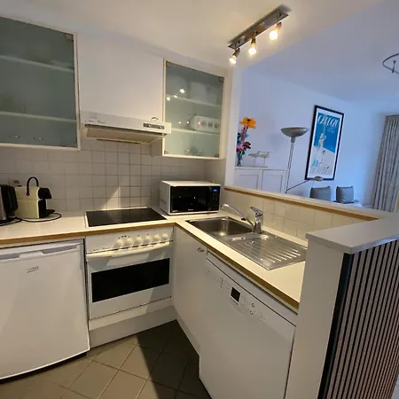 Renovated With Sun Terrace Apartment Nieuwpoort